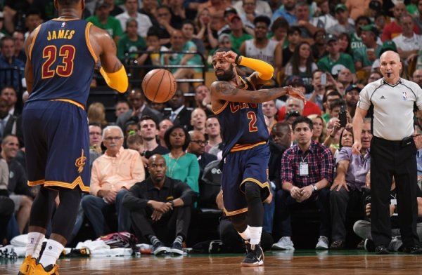 Tyron Lu nói về sự chia tay siêu sao: Nếu Irving không rời khỏi đội, tôi nghĩ James sẽ ở lại với Cavaliers