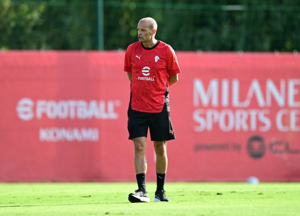 Trong vòng này, Allegri đã khiến Milan giành chiến thắng ở Serie A một lần nữa sau 4253 ngày