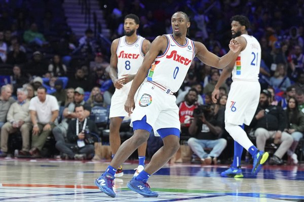 Eddie House: 76ers nên xây dựng đội ngũ xung quanh Maxi, anh