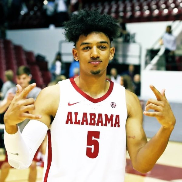 American News: The Suns đã cắt Shackleford và đội đã đủ điều kiện cho giải đấu G sau này