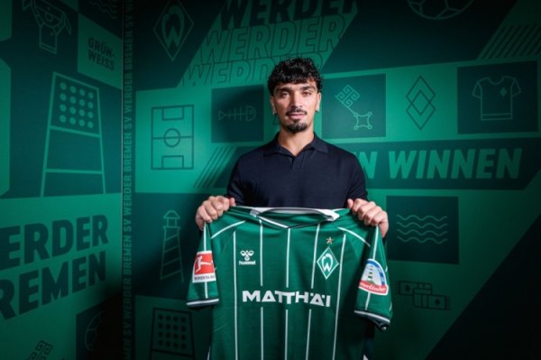 Cầu thủ mới của Bremen: Chiến đấu với Ronaldo là một thành t