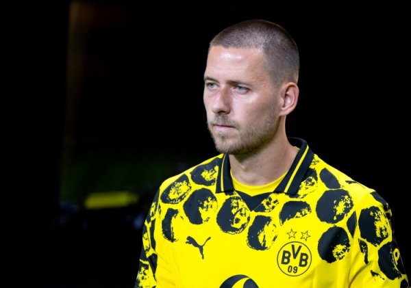 ANTON: Hôm nay chúng tôi làm tốt hơn Champions League. Schlo