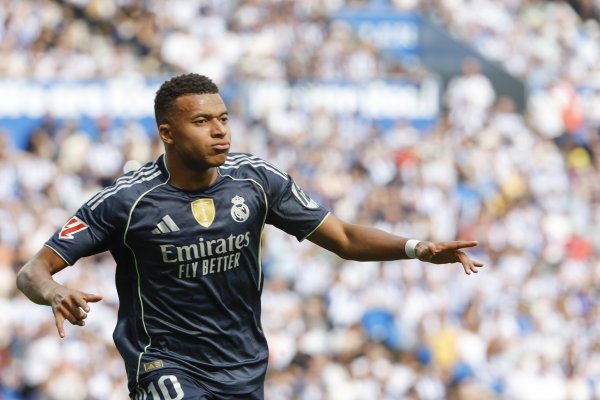 Không thể dừng lại! Mbappé đã ghi bàn trong 11 trận liên tiế